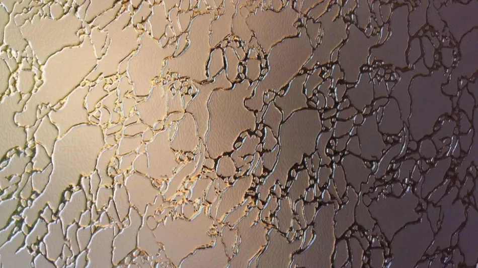 Узорчатое стекло