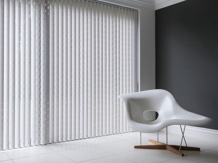 Жалюзи на пластиковые окна