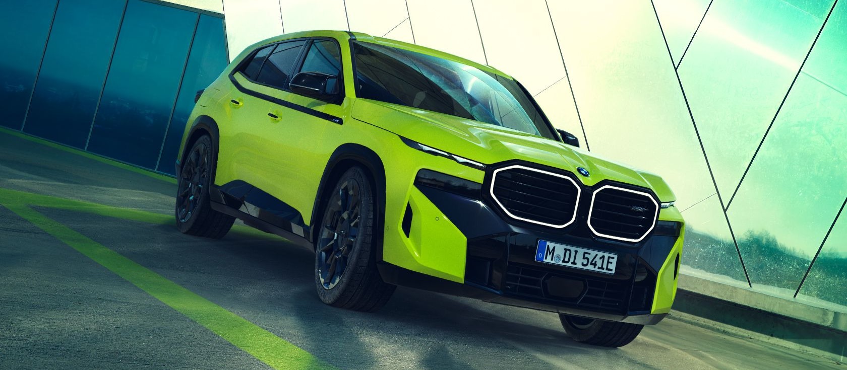 BMW XM