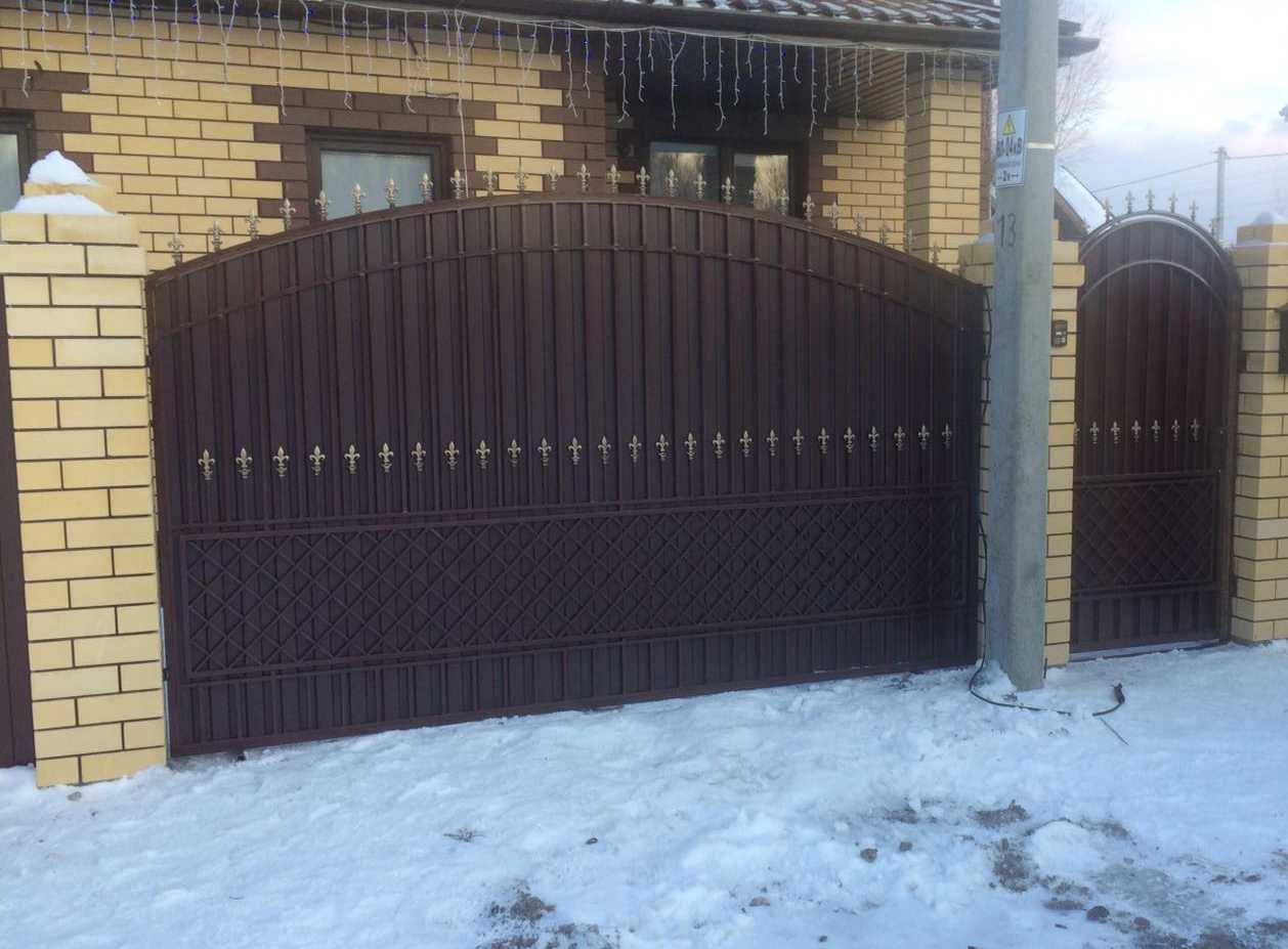 кованые заборы и ограждения в тюмени на заказ