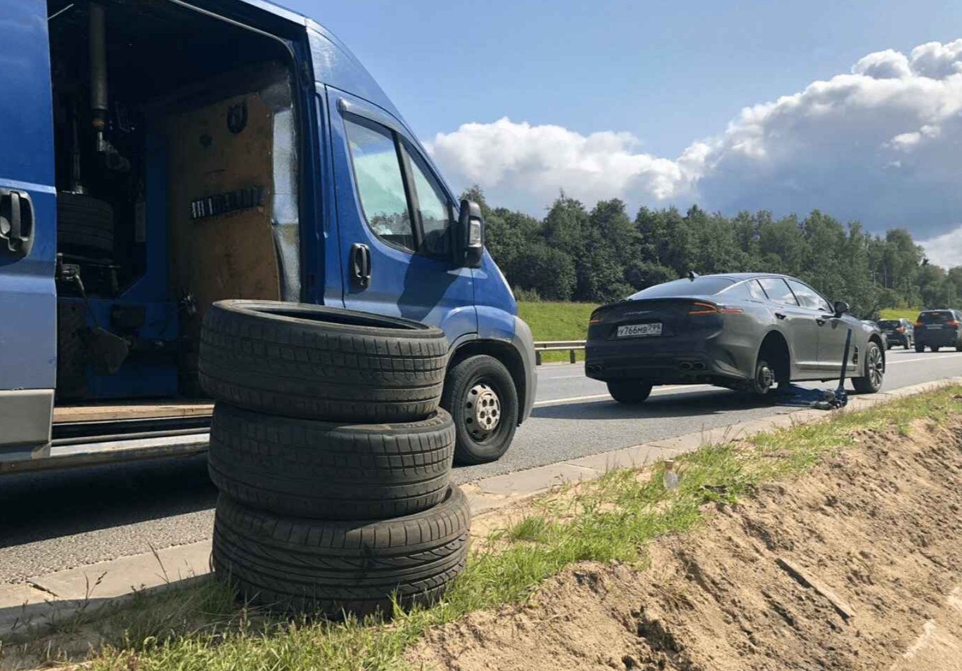 Мобильный шиномонтаж