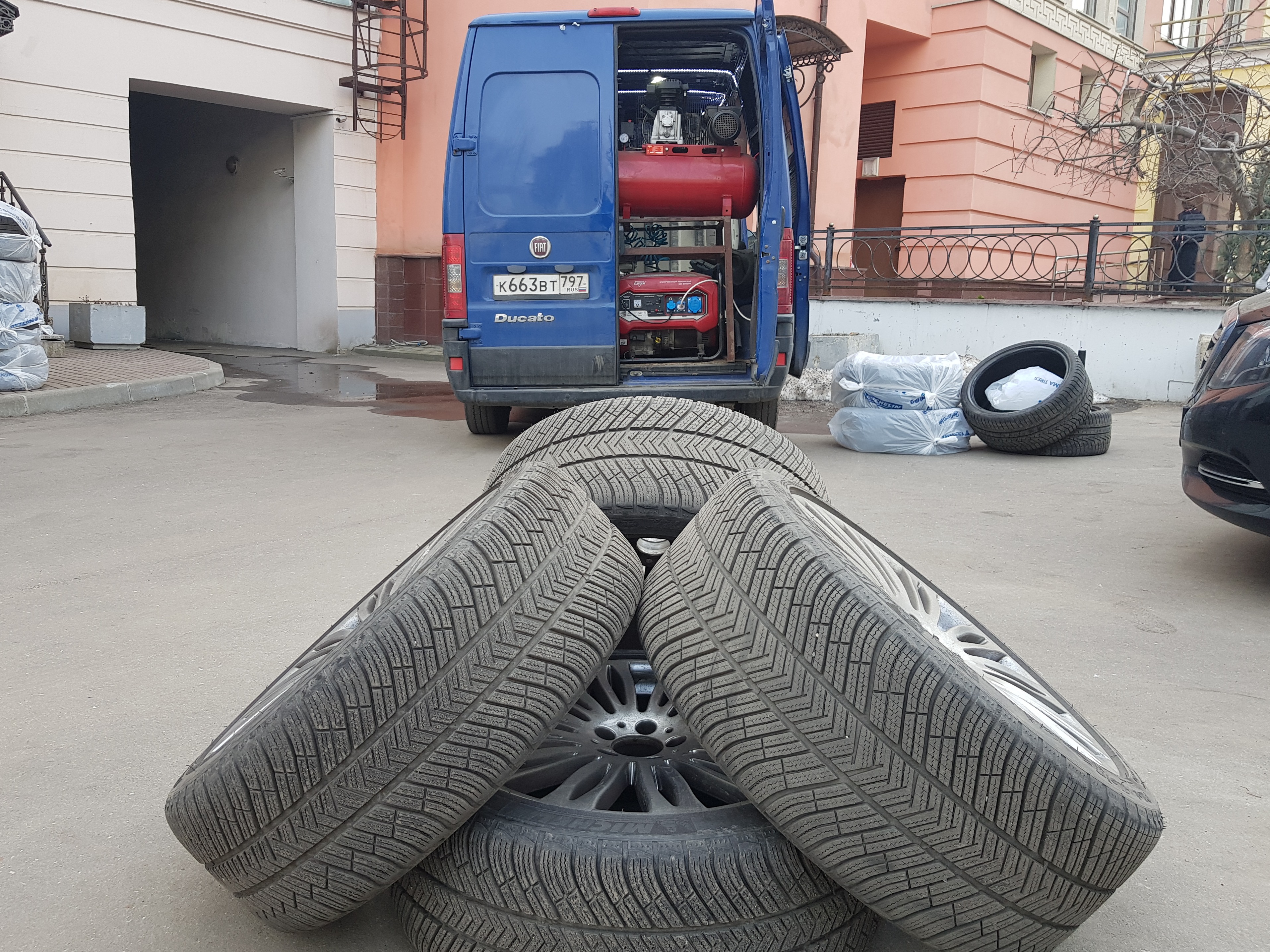 Выездной шиномонтаж