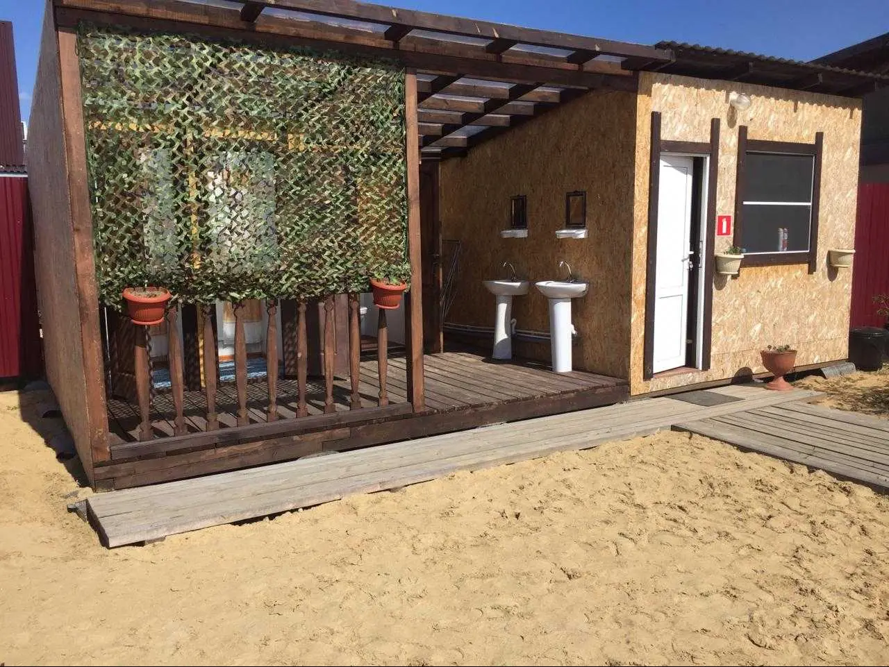 Душевые, туалеты