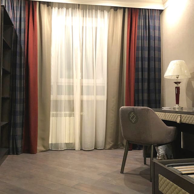 Straight curtains2