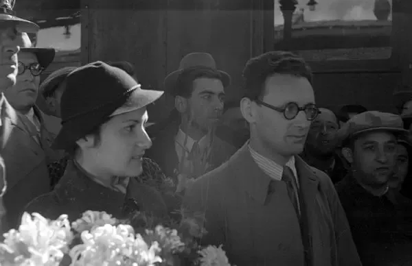 Михаил Ботвинник и его жена Гаянэ Ананова в молодости