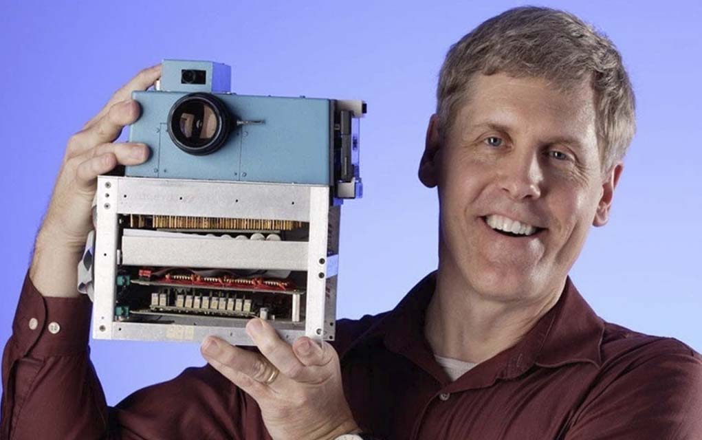 Steve Sasson with the first digital camera