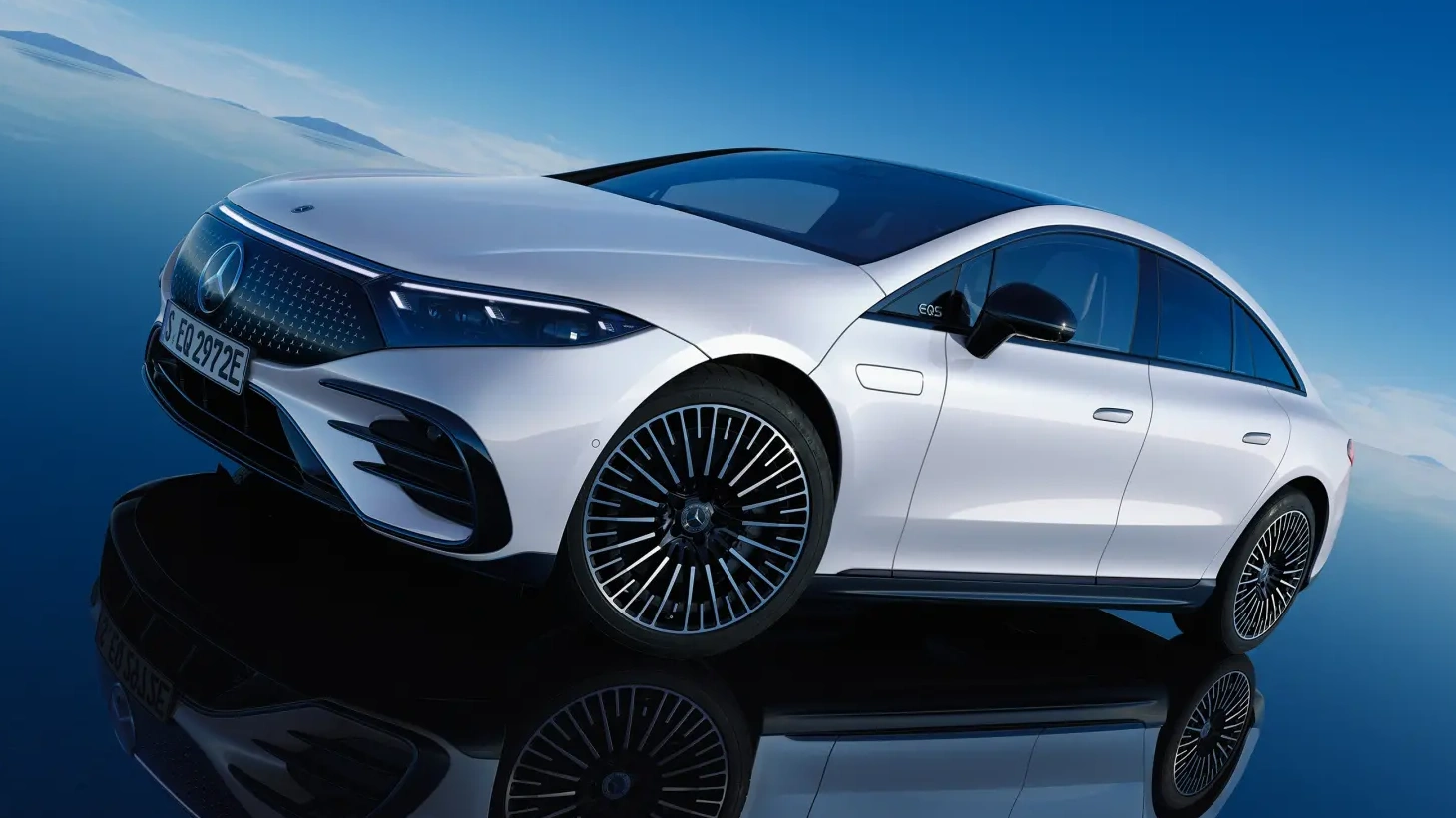 Mercedes EQS
