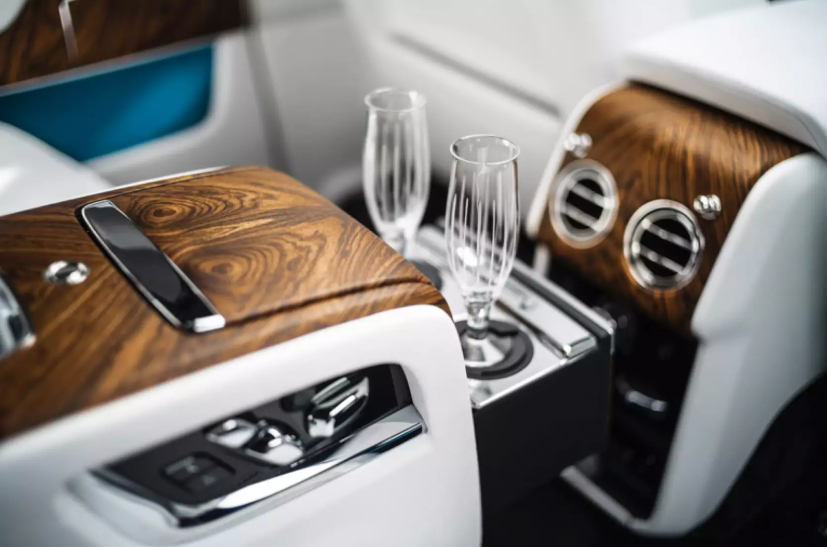 Rolls-Royce Cullinan заказать 