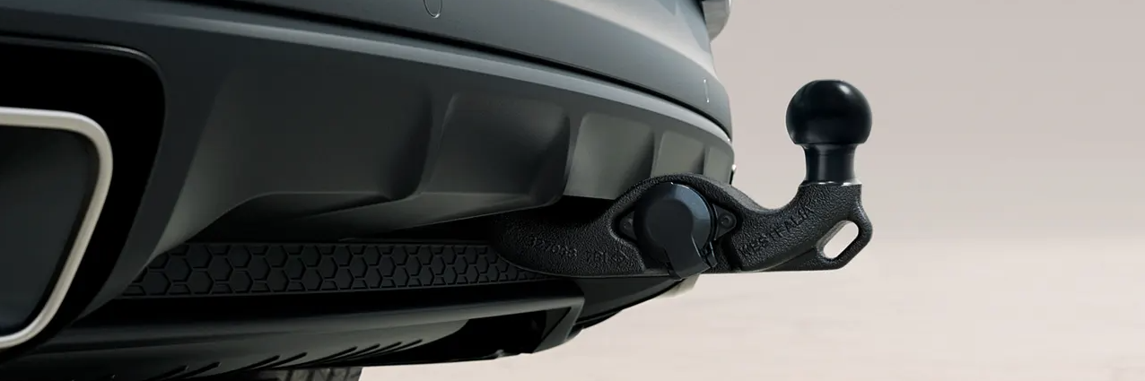 Тяговое усилие для перевозки буксируемого груза. Porsche Cayenne