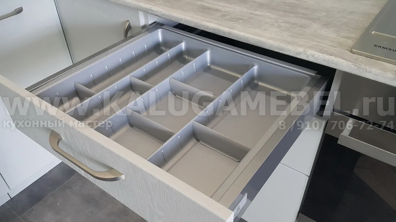 кухня Дымчатое дерево 6