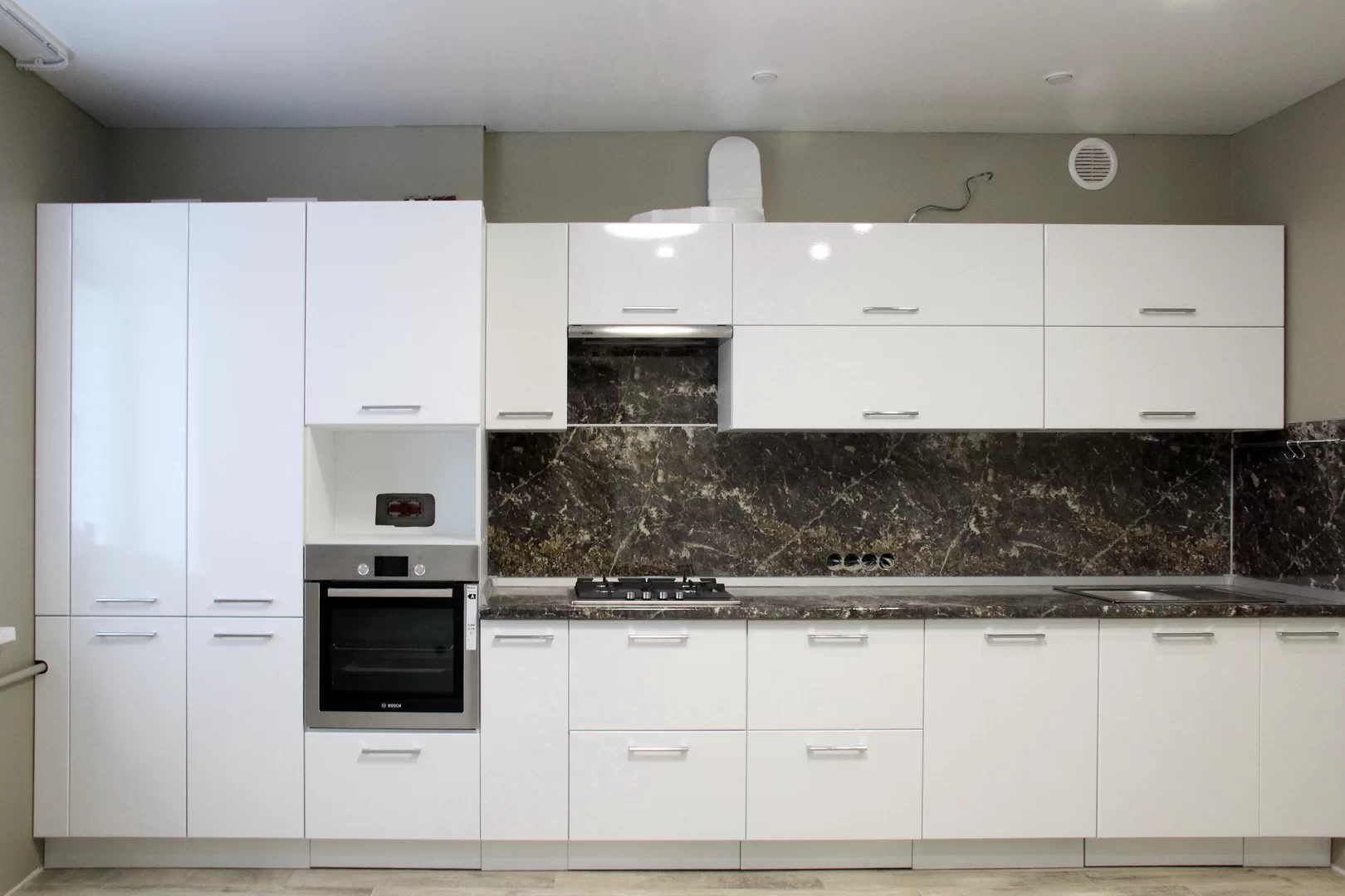 кухня белый глянец 1