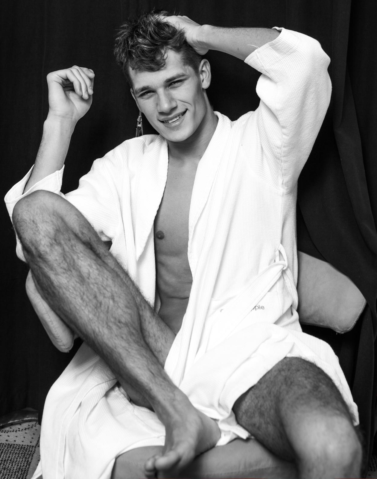 Андрей Захаров