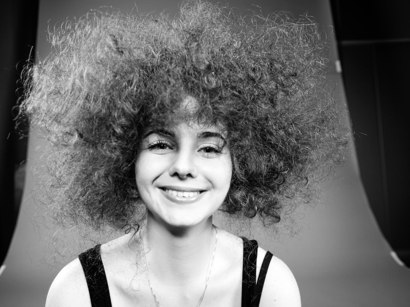 Лена Катина