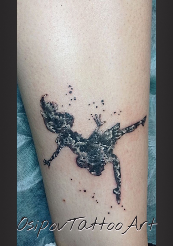 32_bw_osipovtattoo_alice