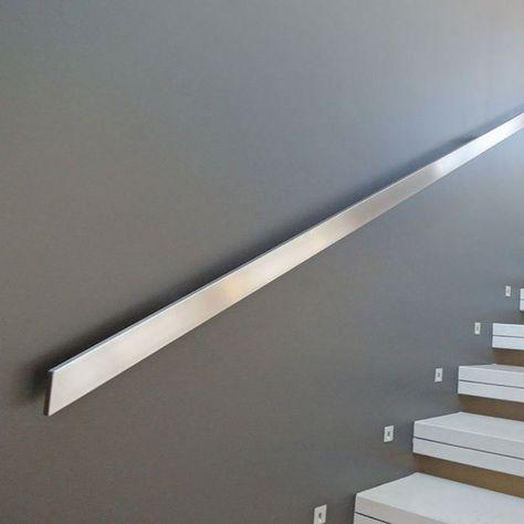 пристенные поручень плоский