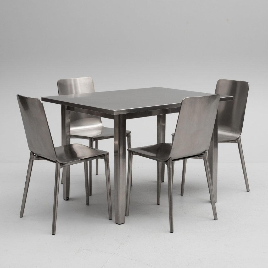 ограждение с вертикальным заполнением