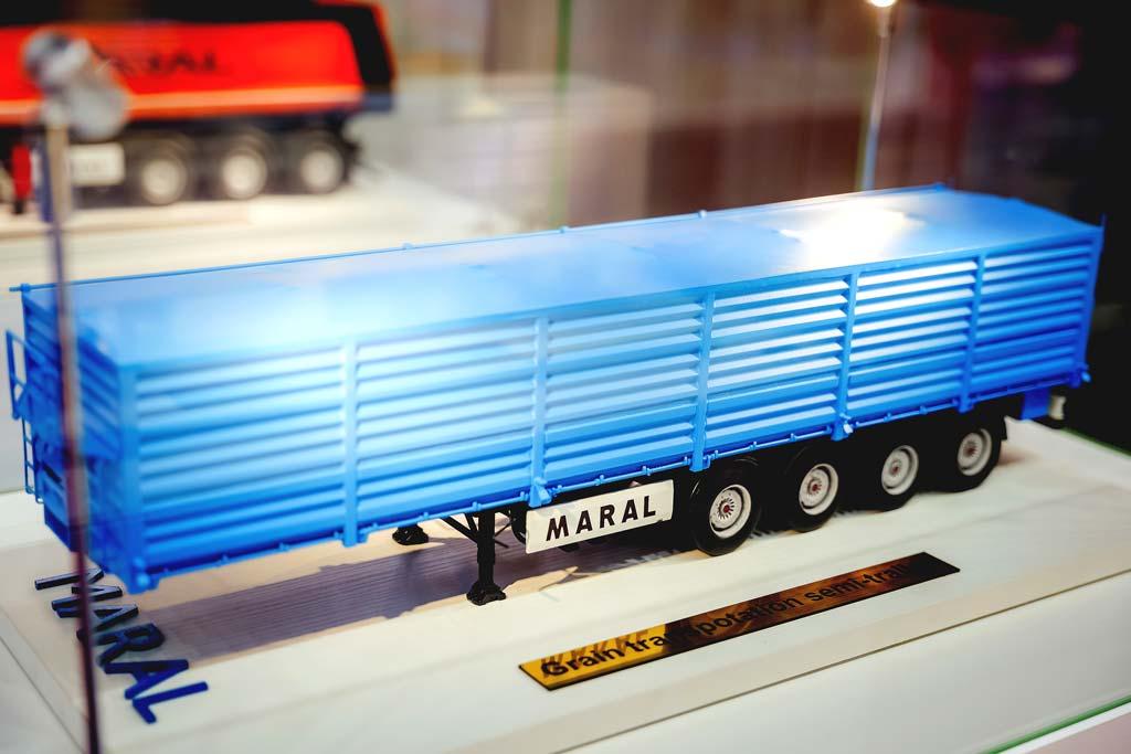 Макет техники для выставки полуприцеп