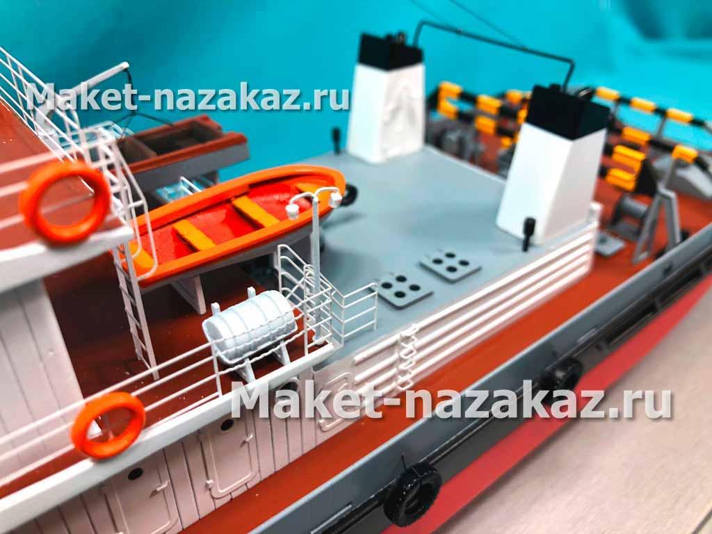 Макет техники на заказ для выставки грузовой автомобиль Камаз МЧС России с оборудованием с прозрачным кузовом.
