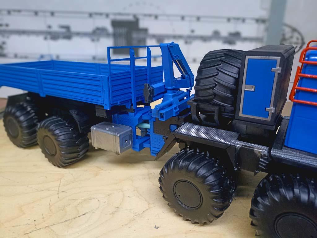 Макет больших сувенирных полувагонов с грузом