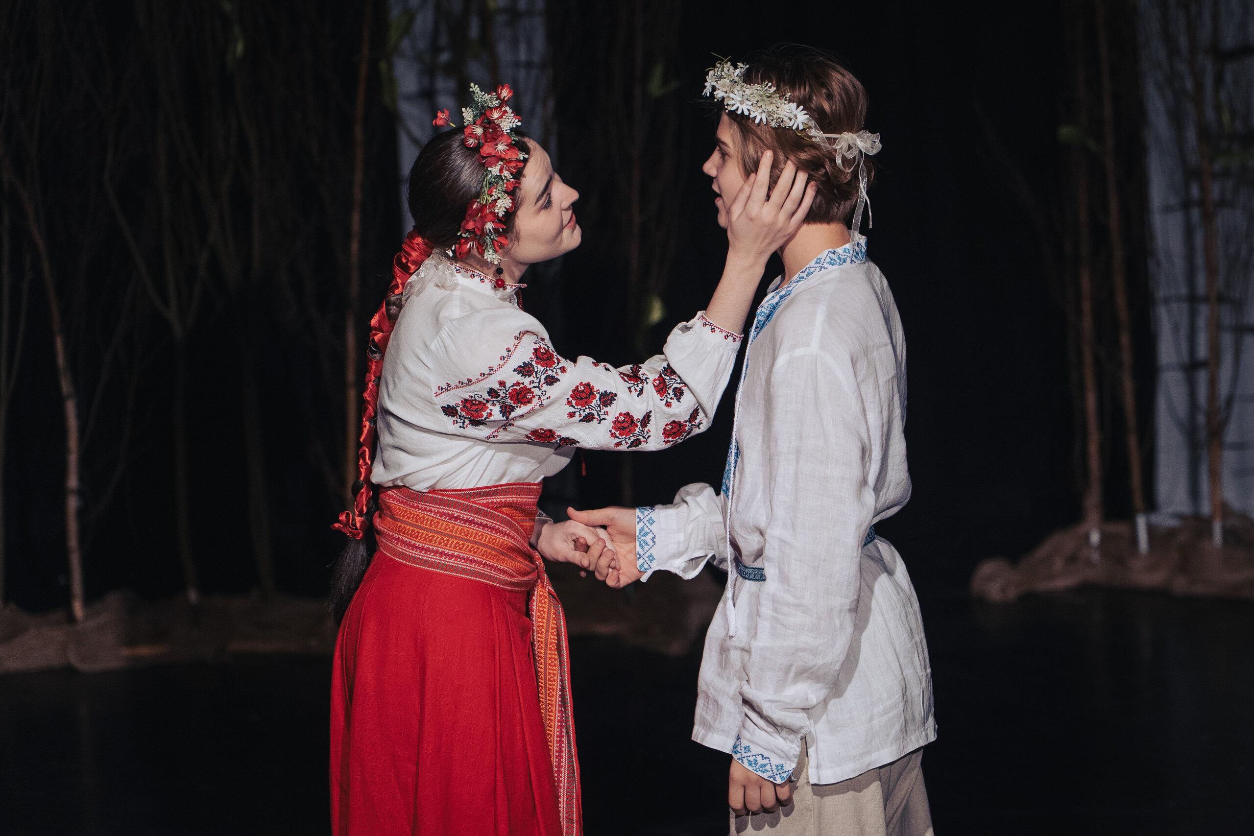 our_town_ustinovich_301124_photo