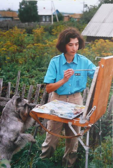 Ольга Романова со своей собакой Никой, с. Головинщено, 1994
