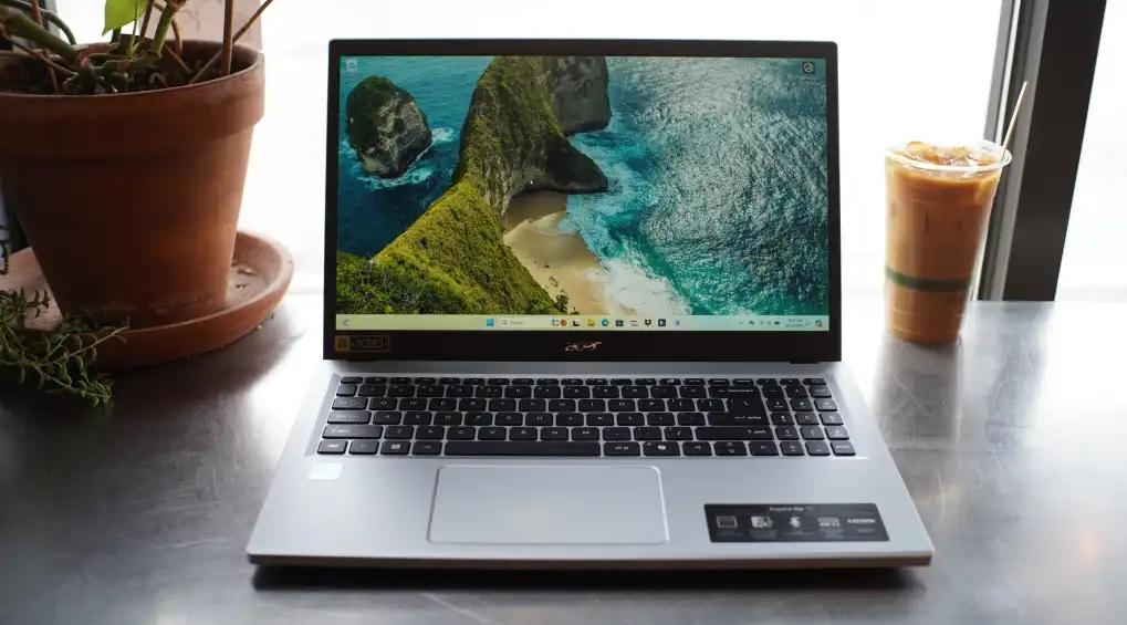 Acer aspire laptop