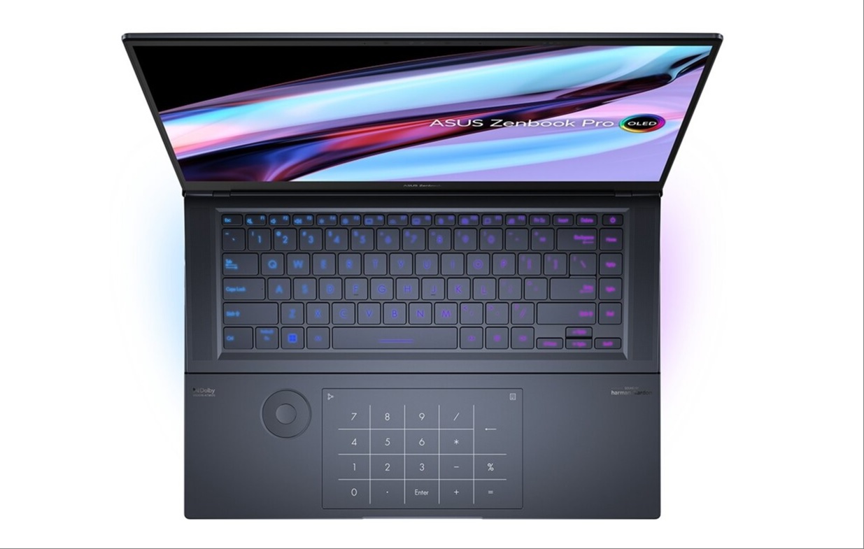 Asus Zenbook UX7602 вид сверху