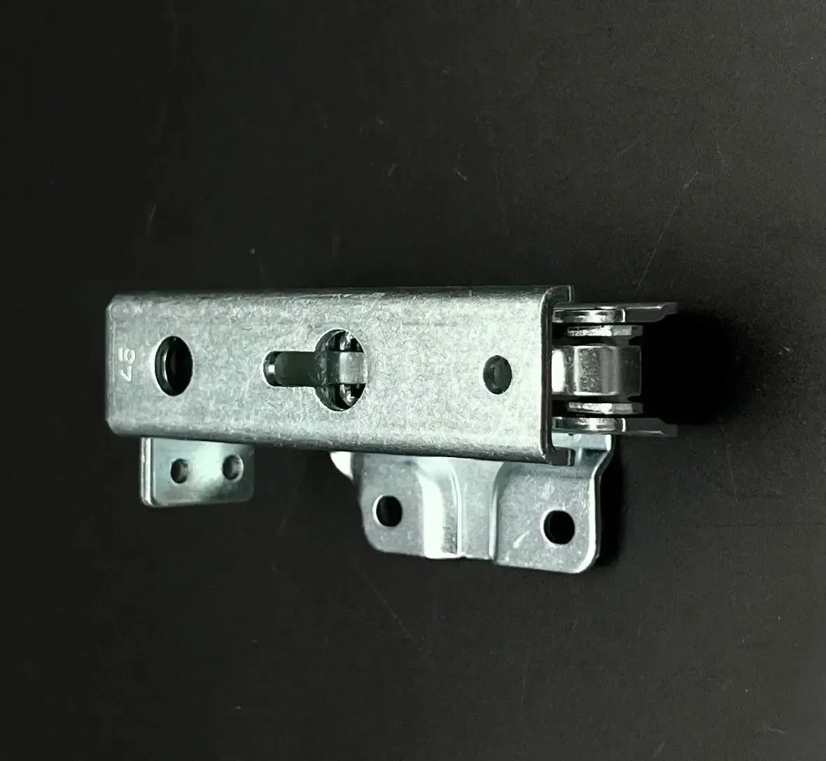 Петли Hettich 3903 5.0 10246 0.5 3904 5.0 10247 0.5 встроенных холодильников Side-by-Side