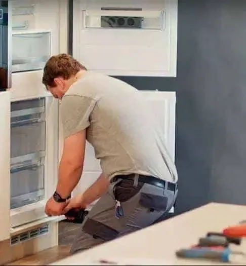 Ремонт дверей встроенных холодильников Siemens, Сименс