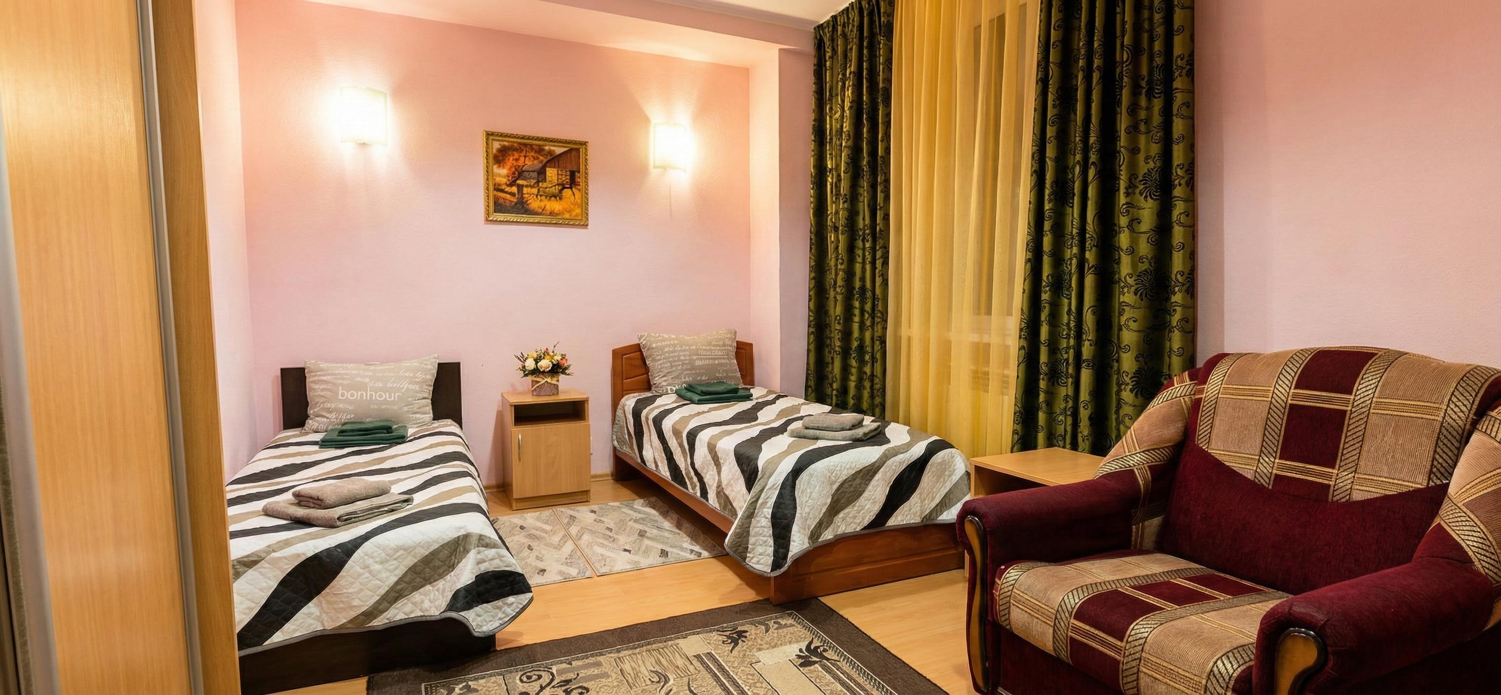 Гостиница Октябрьская