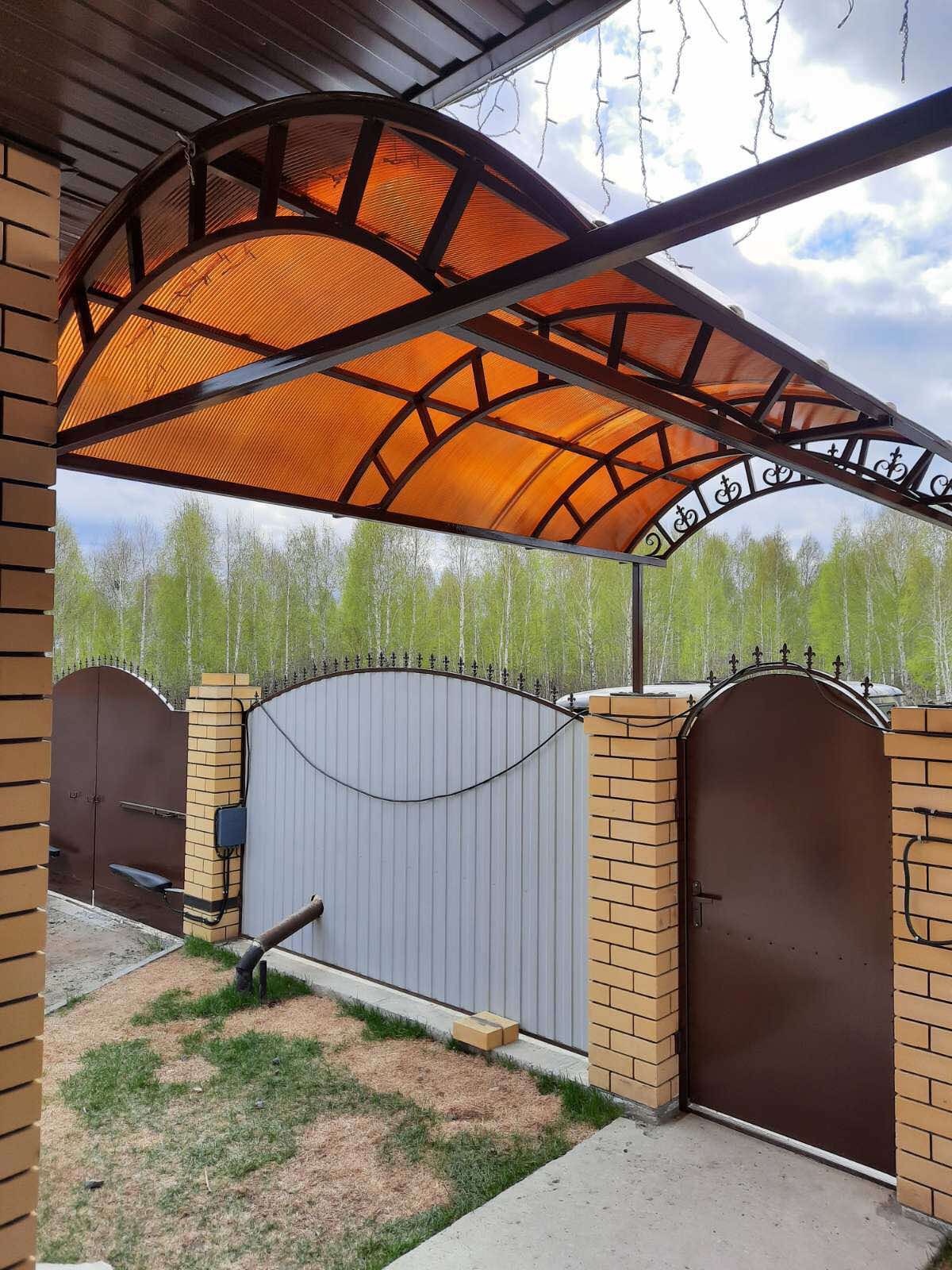 Кованые козырьки над калиткой ключ в Тюмени
