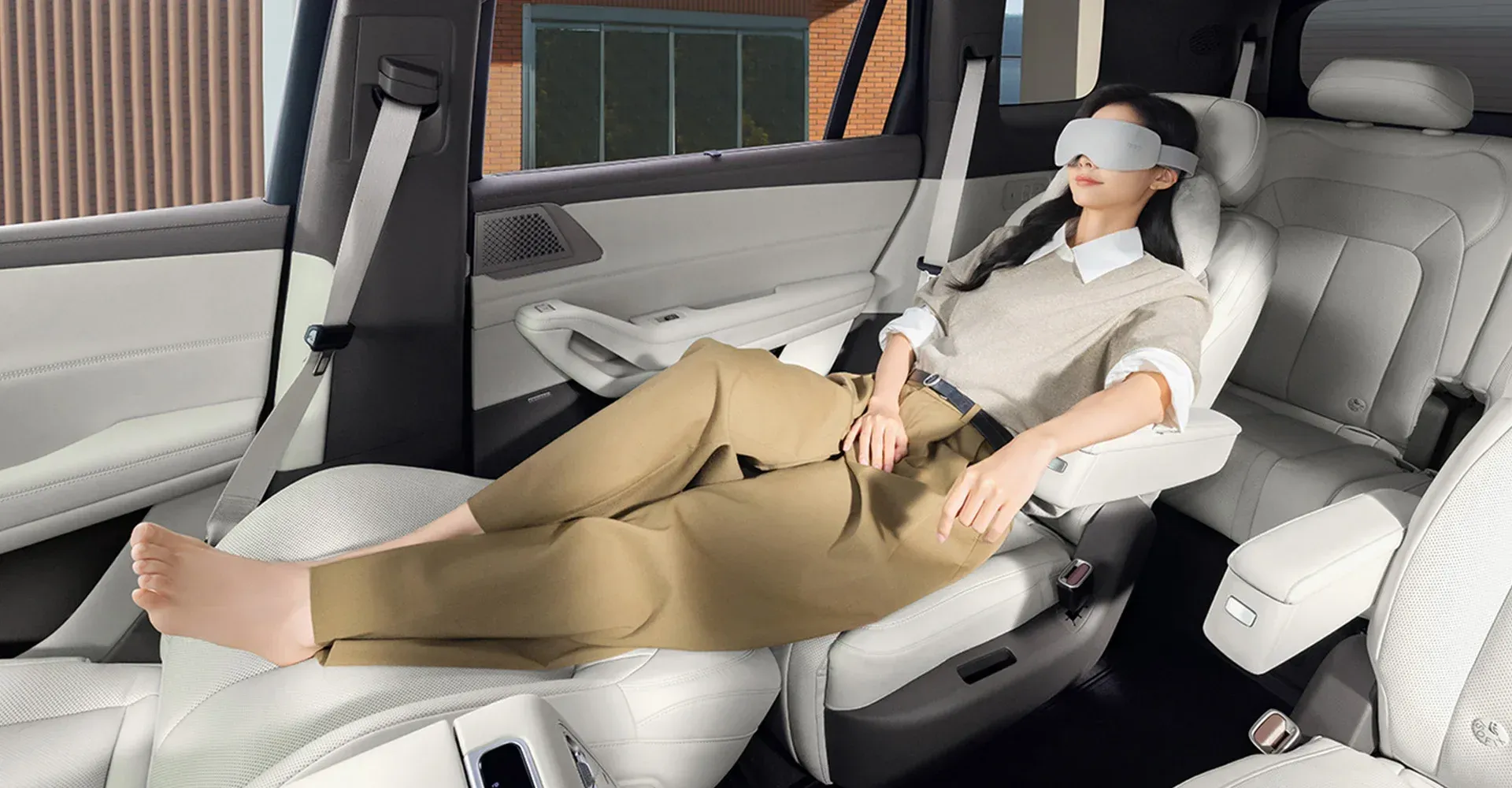 Xiami SU7 Ultra передние сиденья