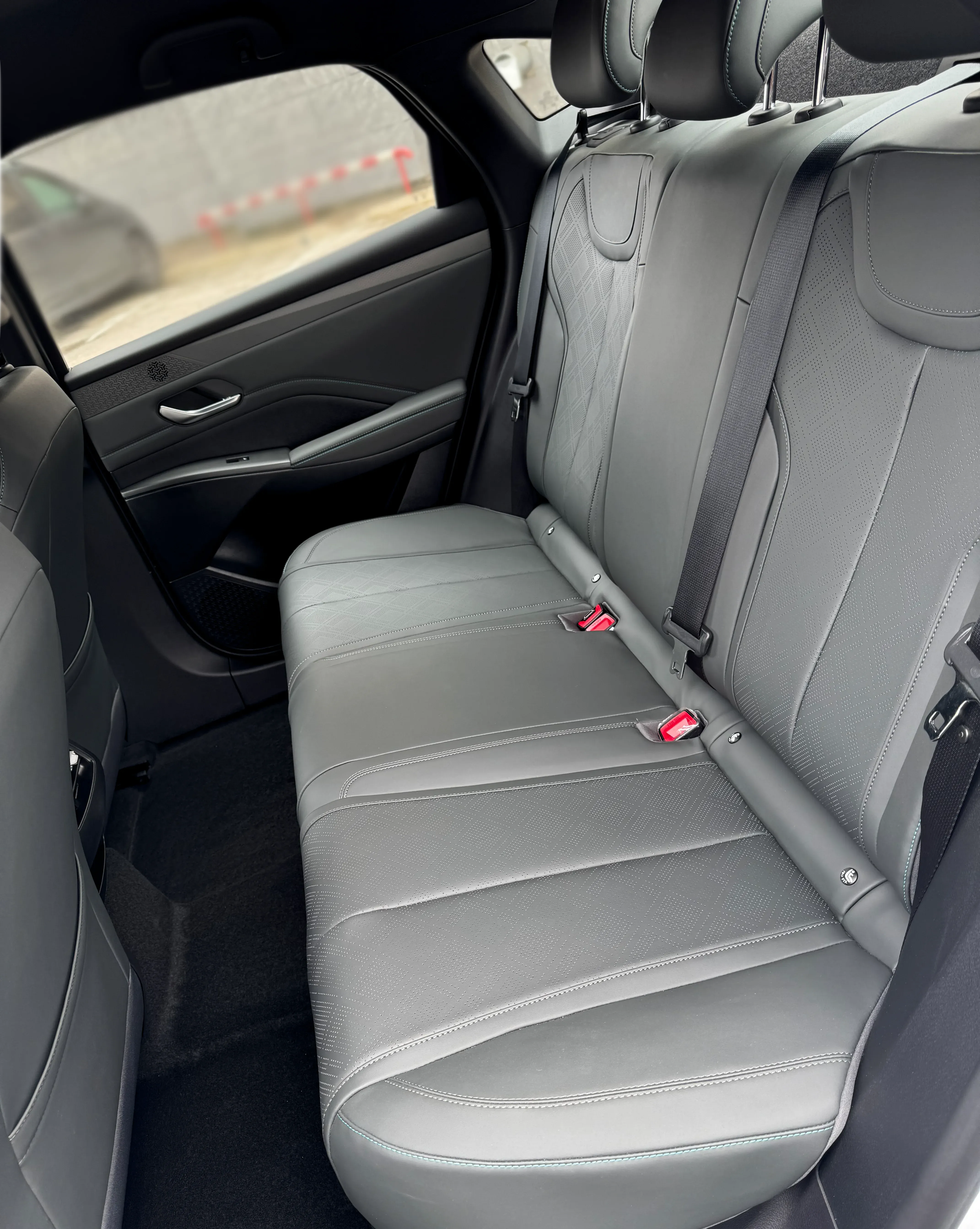 салон BYD Qin Plus DM-i в Москве