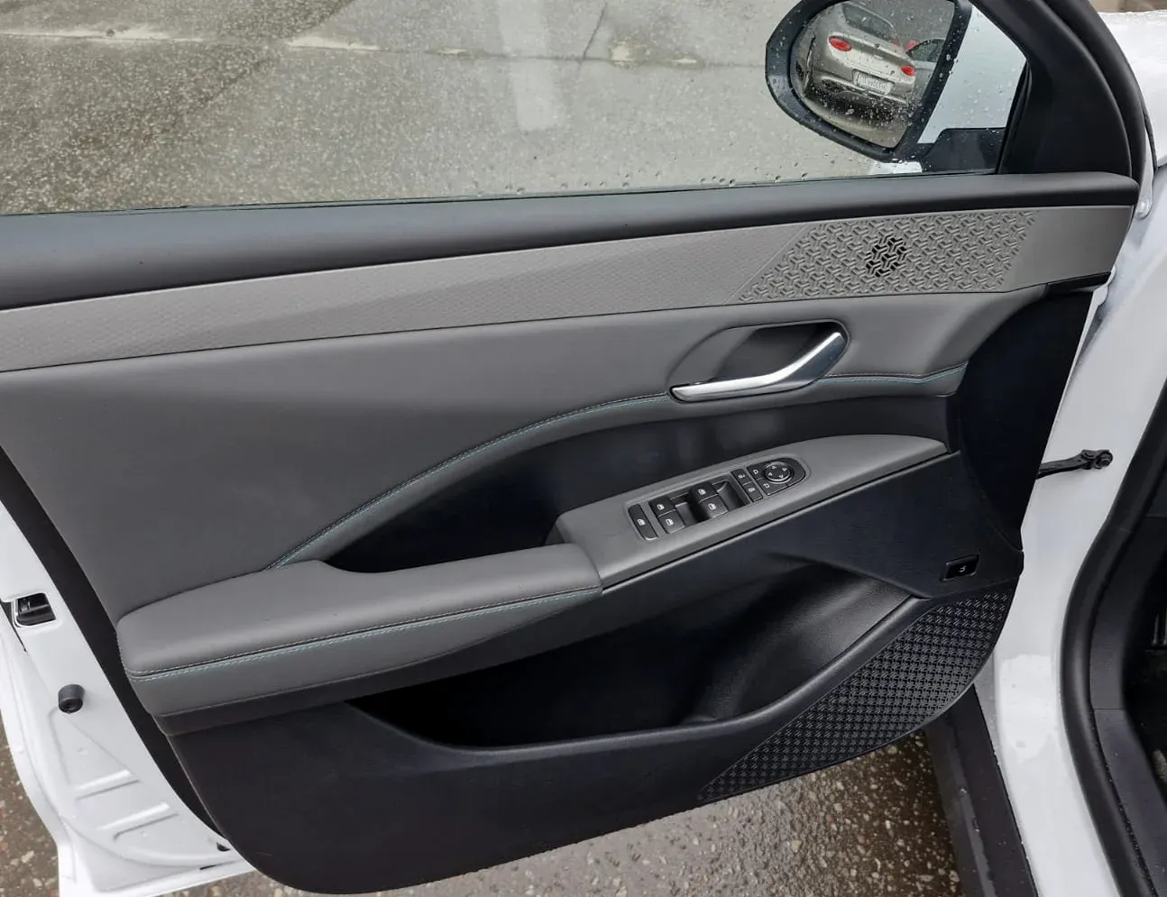 салон BYD Qin Plus DM-i в Москве