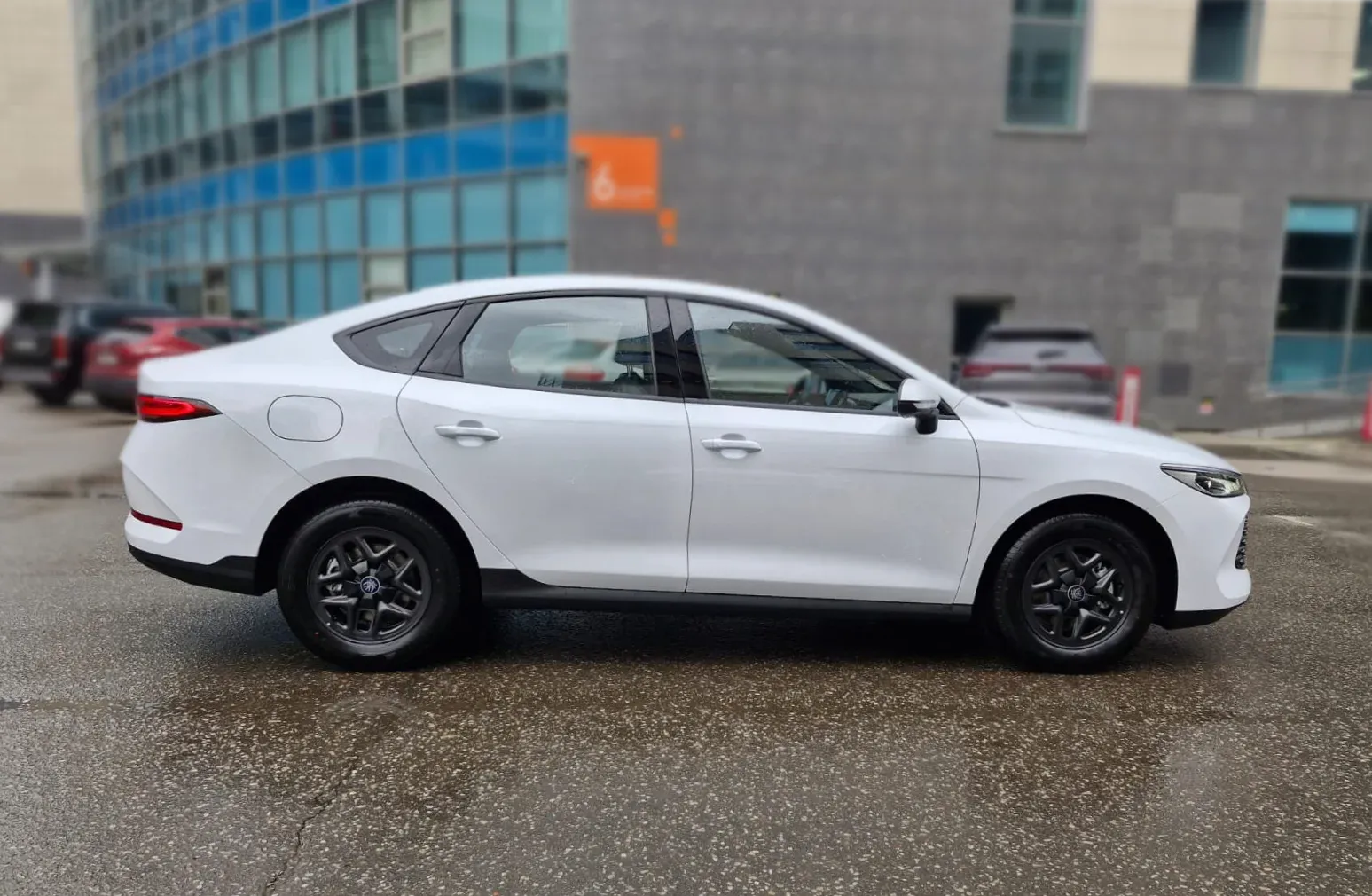 Toyota Camry XV80 Sport 2.0 CVT