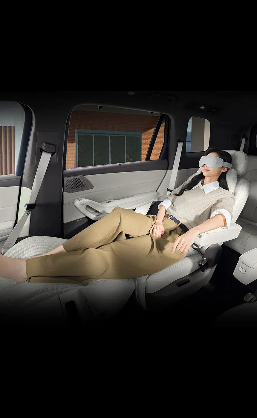 Xiami SU7 Ultra передние сиденья