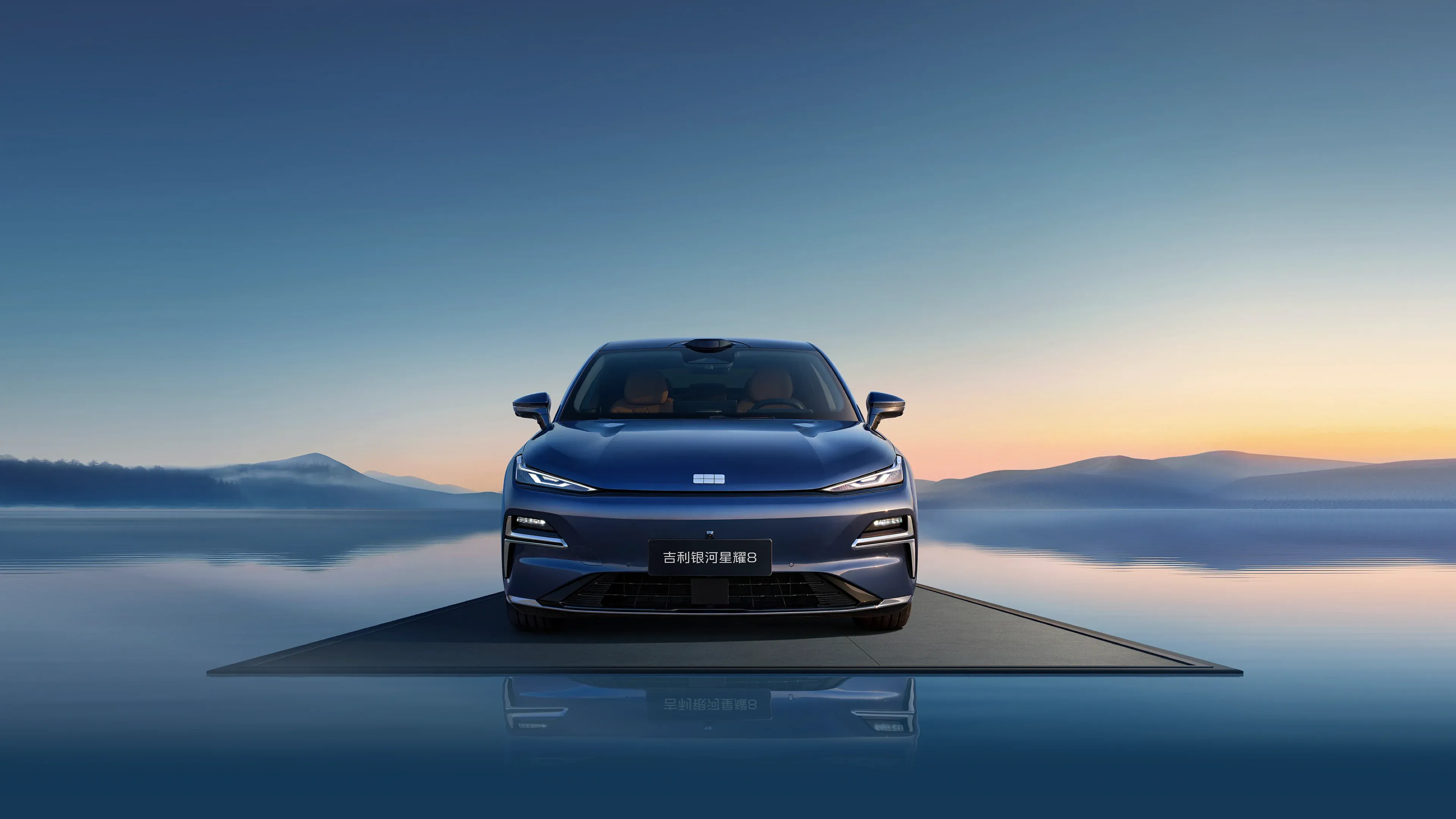 BYD Han DM-i салон