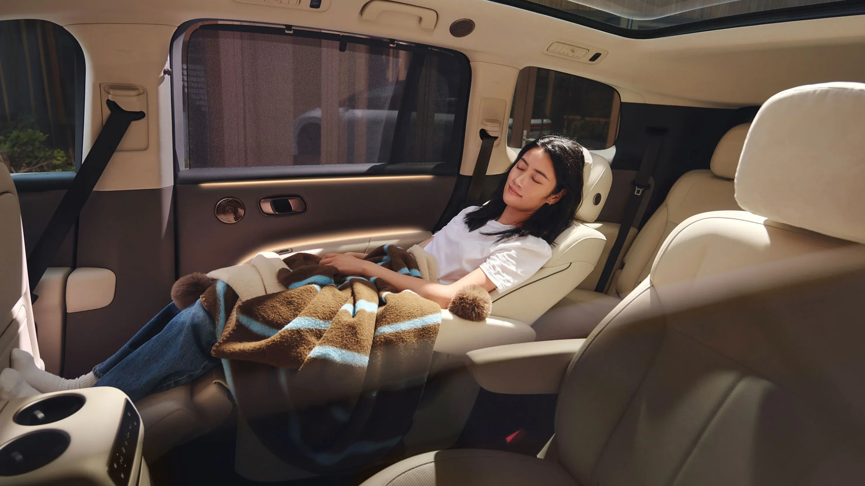 BYD Seagull салон передние сиденья