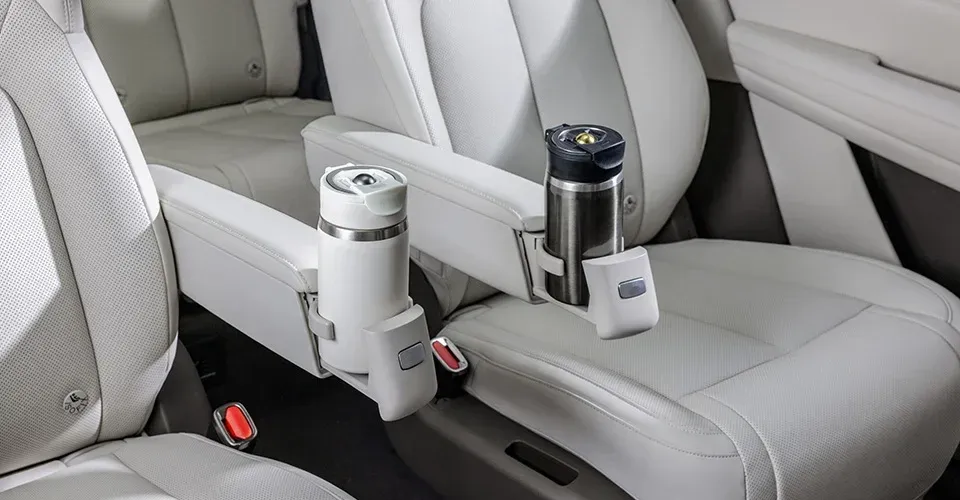 Denza Z9 вид салона руль