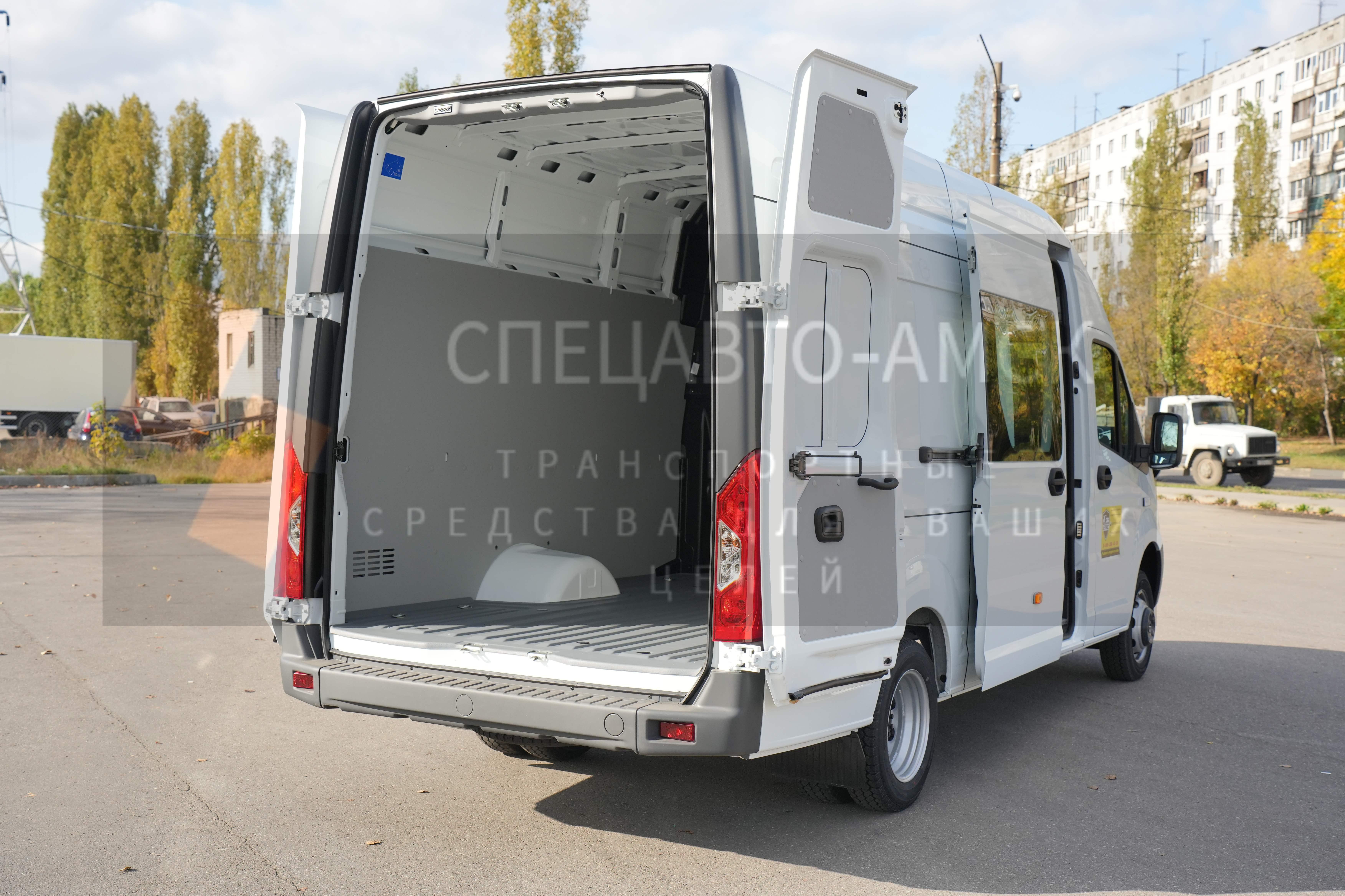 Газель Некст GAZelle NEXT A32R32 ЦМФ , правый борт, задние двери открыты