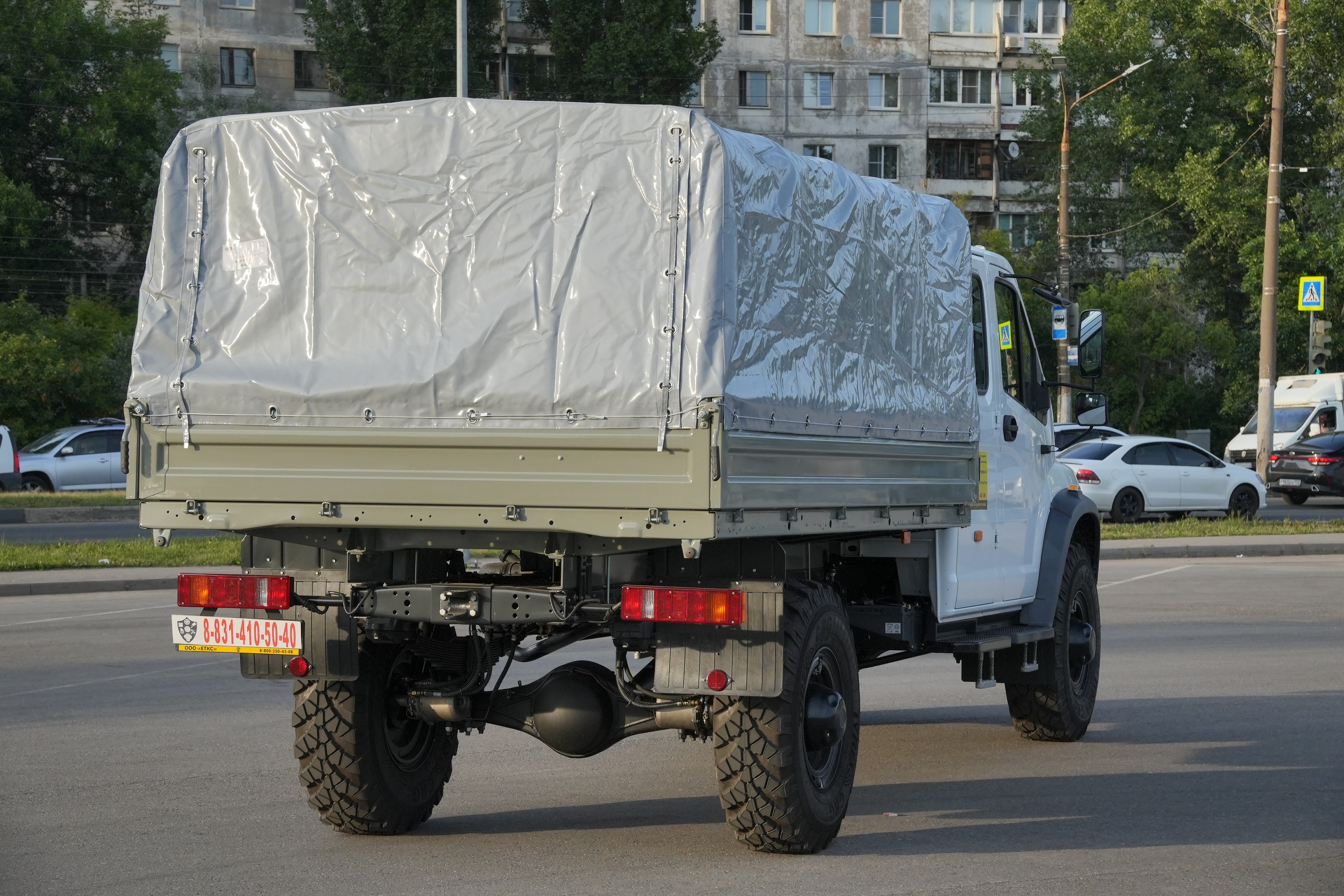 ГАЗ САДКо НЕКСТ  Двухрядная(4двери) вид сзади