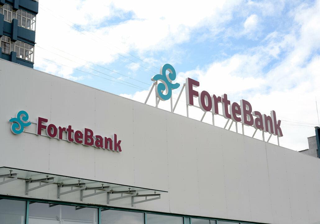 В Казахстане микрокредиты становятся всё менее доступными