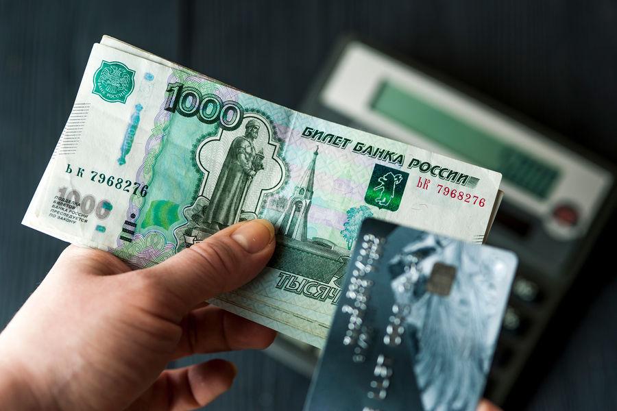 Новые правила с 1 октября 2026: запрет займов в МФО, лимиты банков и СБП в России