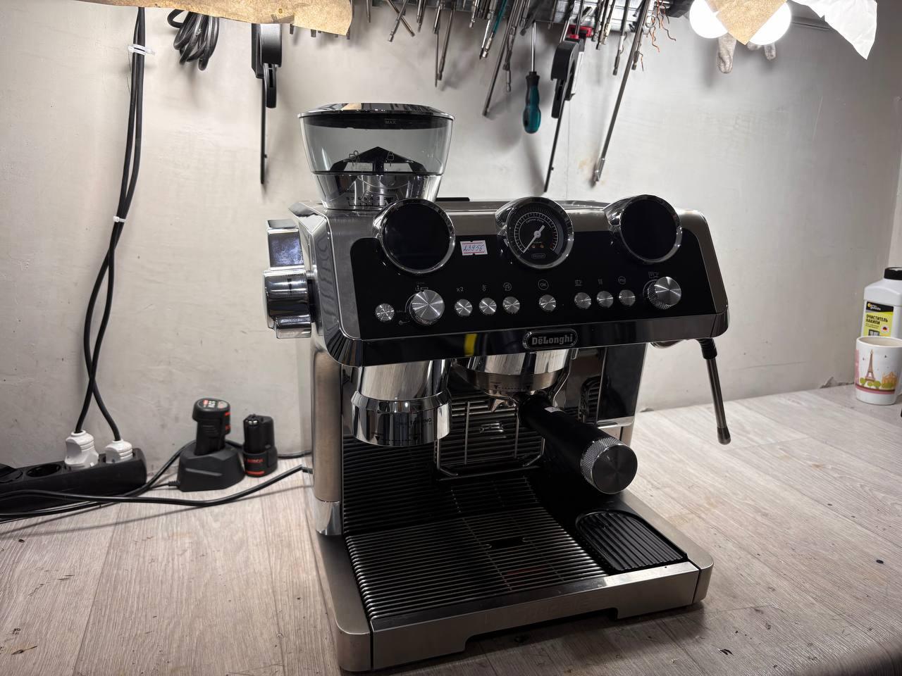 Ремонт кофемашины Delonghi  La Specialista