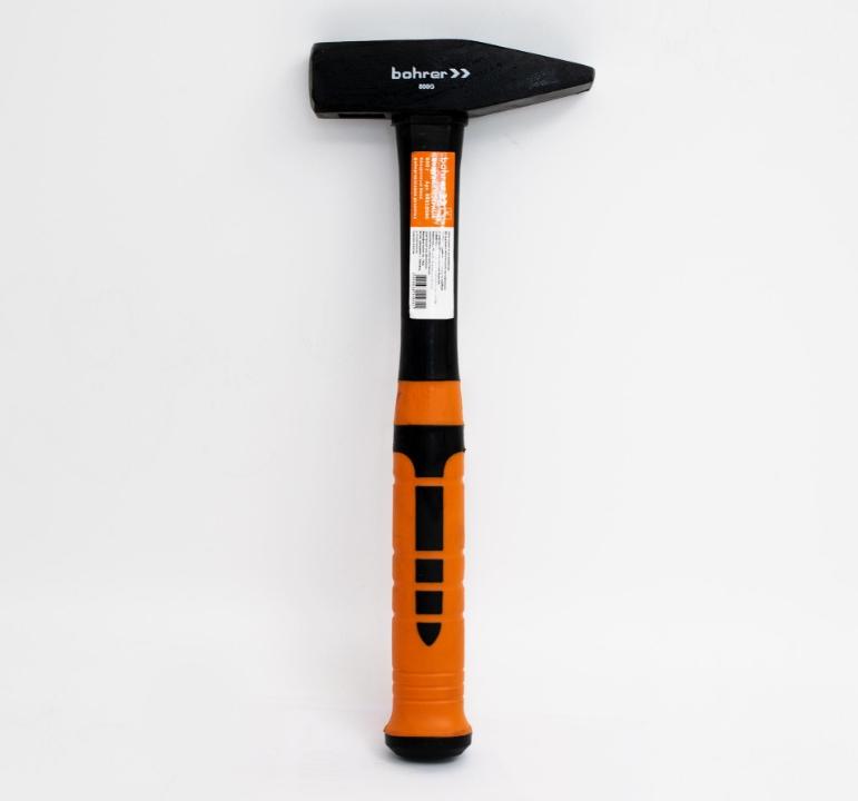 Слесарный молоток Bohrer 800 г, фиберглассовая рукоятка с резиновым покрытием, квадратный боек, сталь 4
