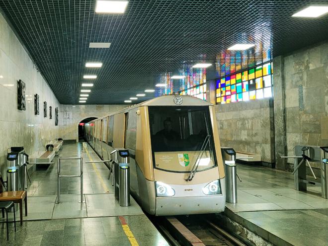 метро в новоафонской пещере