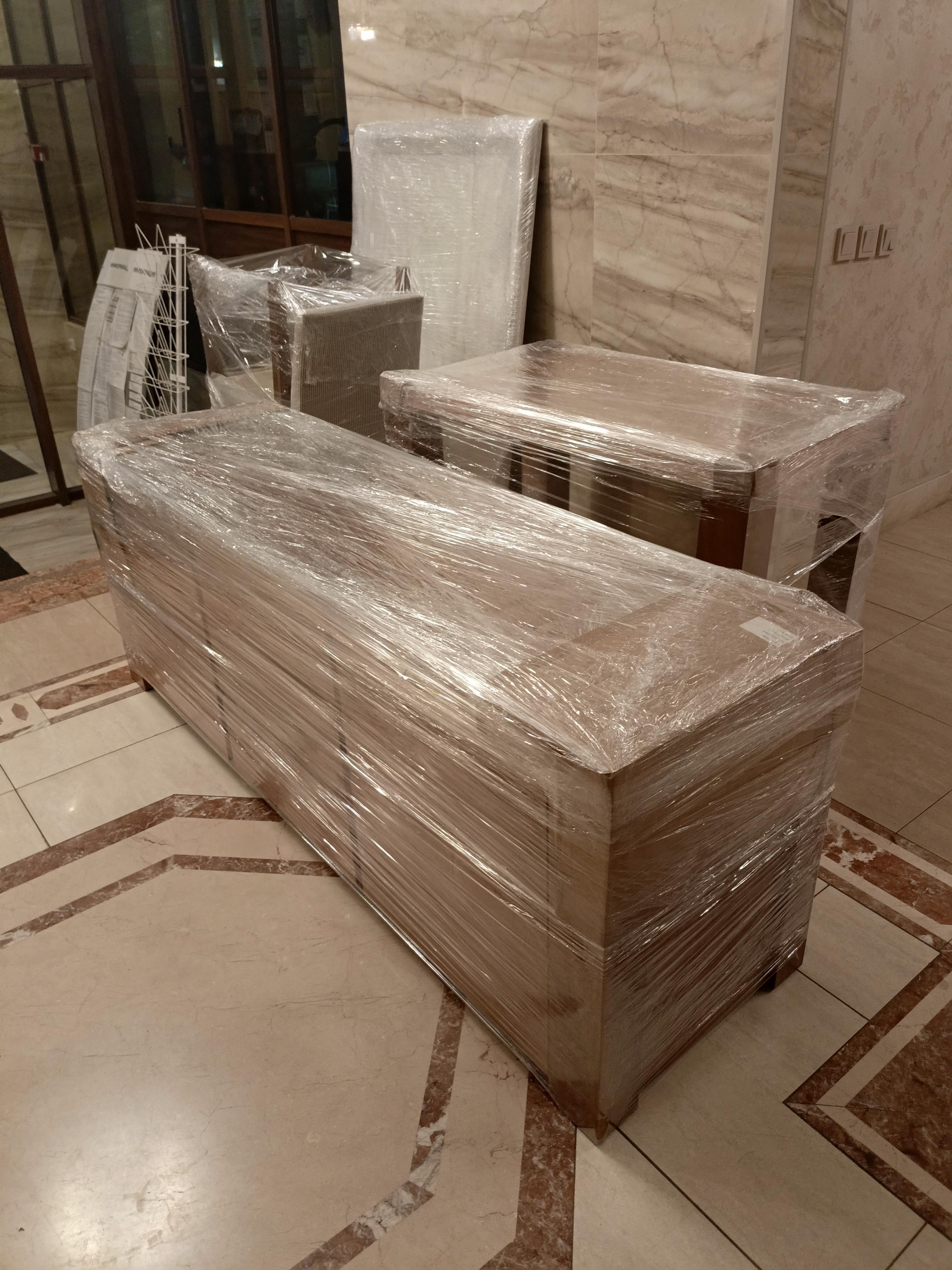 Заказать грузовое такси в Москве с грузчиками