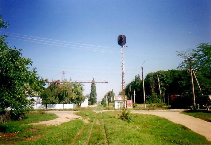 2003 Переезд узкоколейный в Апшеронске через улицу Спорта