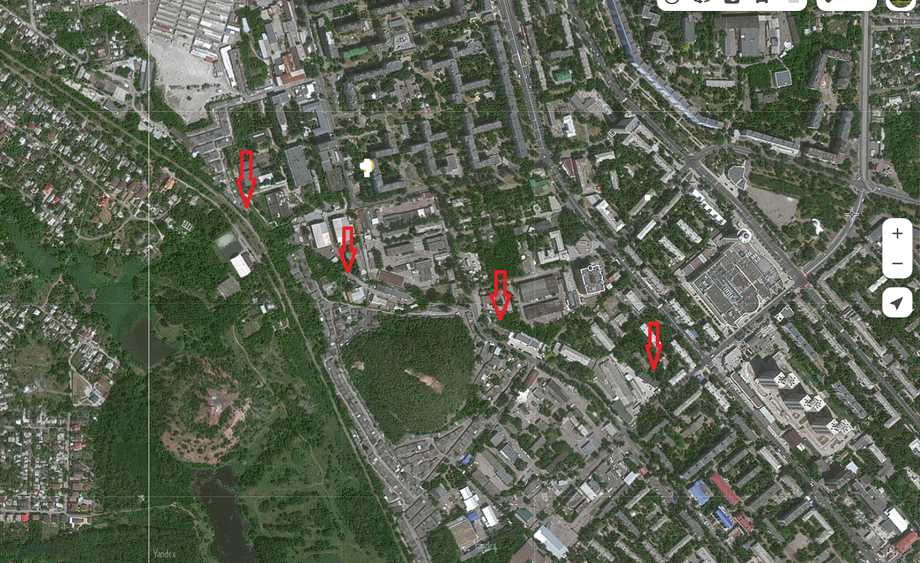 ответвление жд пути существовавшее до 1950хх годов к станции Сталино-Город, в район современного бульвара Пушкина и Шевченко