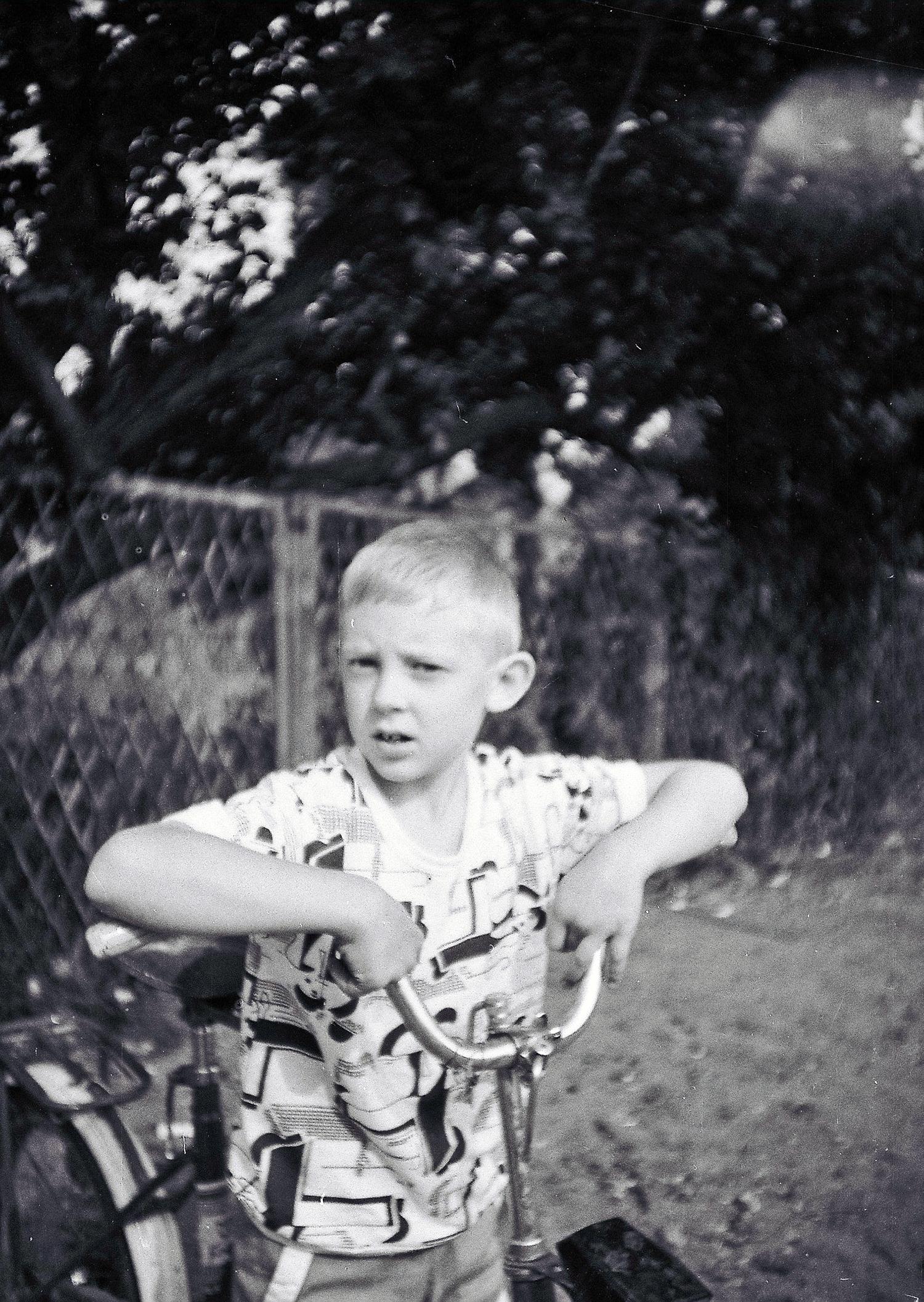 Остановка улица Благоева я на лайбе старшего брата